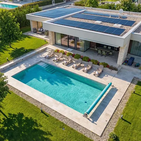 Luxury Pool & Miracle - Happy Вилла